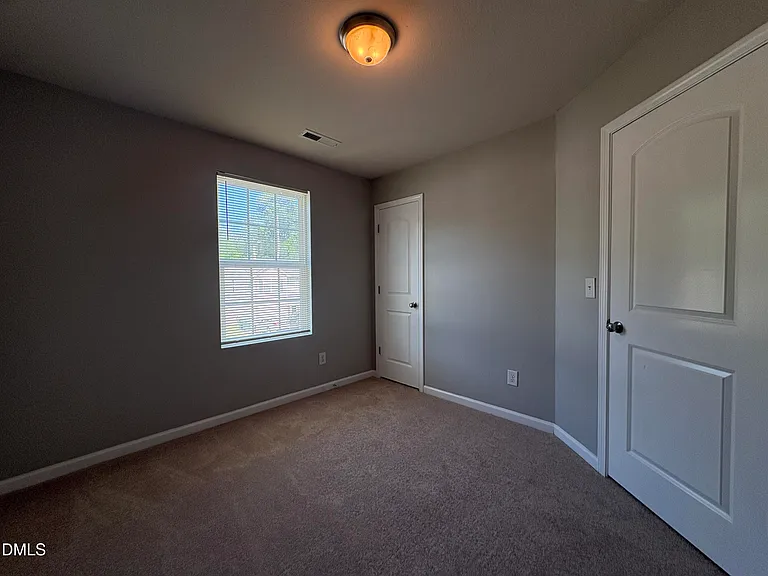 1444 Tamarino Dr — Photo 11