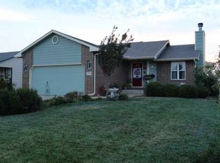 2115 Kingsley Ave, Newton, KS 67114