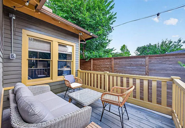 1414 Finch St — Photo 15