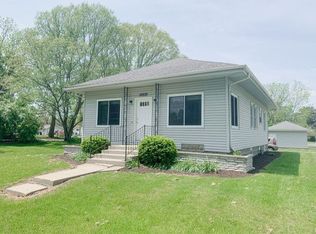 15535 Walnut St, Huntertown, IN 46748