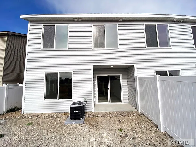 327 Lemmon Ln — Photo 26