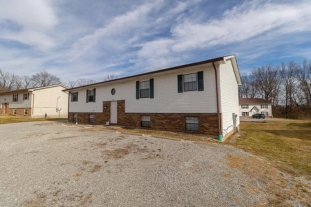 Building Photo - 420 N East Park Ln #D