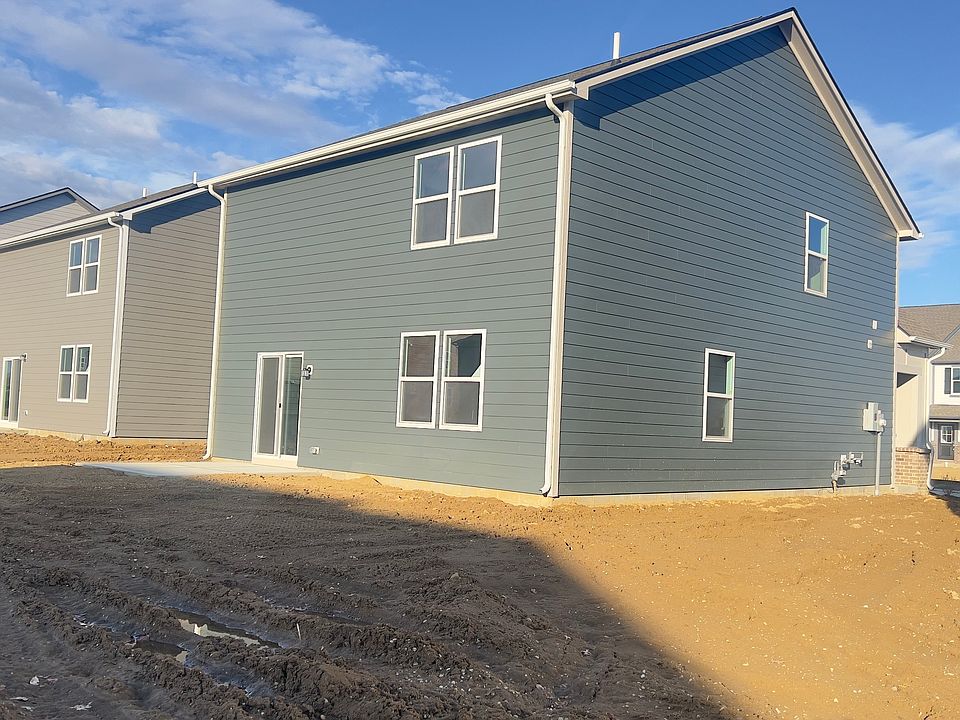 2nd image of 672 Penrose Pl