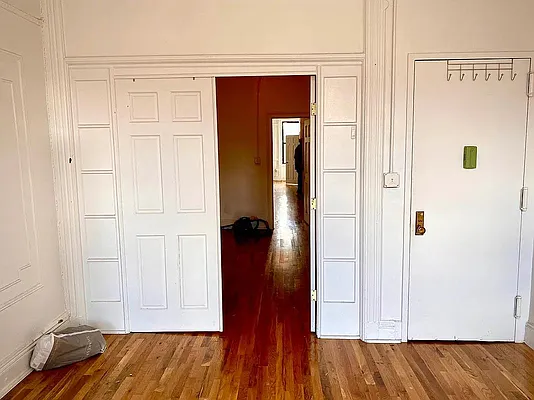 Rented by Brooklyn Property Group LLC | media 19