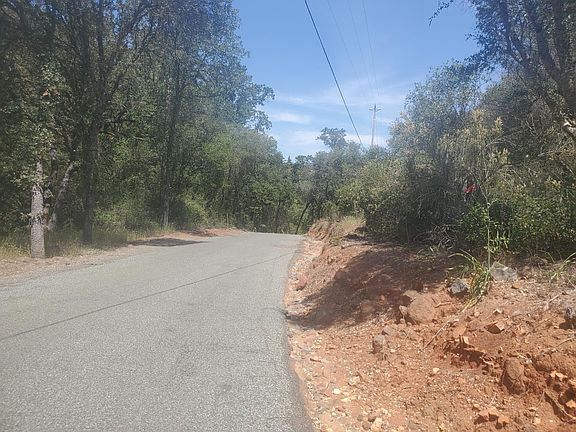 2nd image of 1190 Jurgens Rd