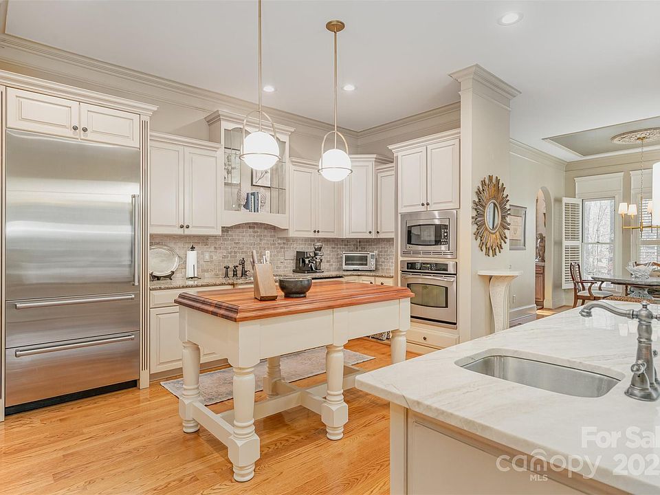 2504 White Thorne Ln, Waxhaw, NC 28173 | Zillow