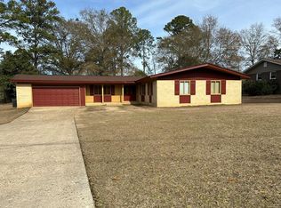 2904 Evans Dr, Dothan, AL 36303