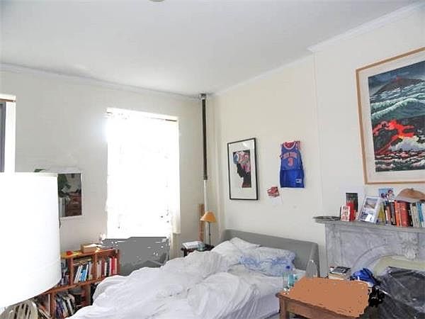 1st image of 319-321 W 14th St APT 4-321