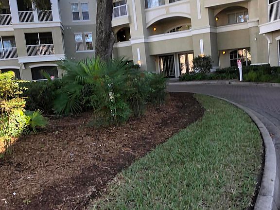 2nd image of 8290 GATE Parkway #158