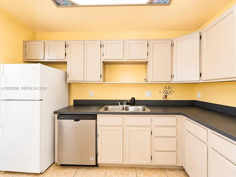 10370 SW 220th St #224 — Photo 12