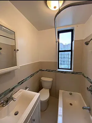 Rented by Houses of New York Realty LLC | media 30