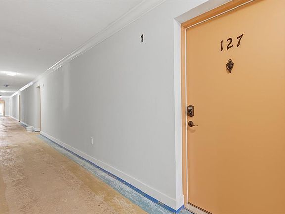 4th image of 8901 Blind Pass Rd APT 127