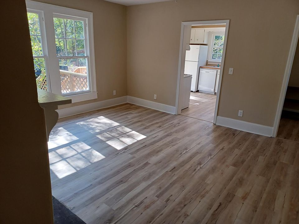 2nd image of 301 Blanchard Ave