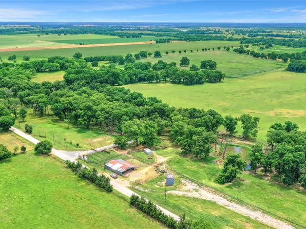 320 Elmore Rd, Denison, TX 75021