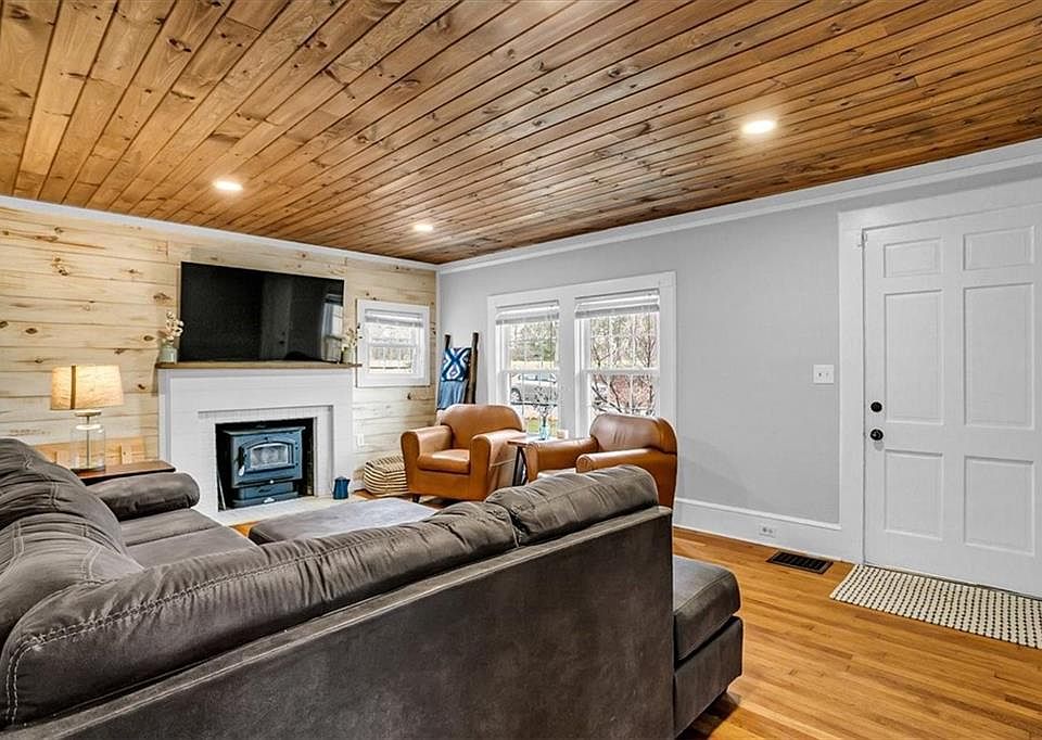 300 Allgood Bridge Rd, Pickens, SC 29671 Zillow