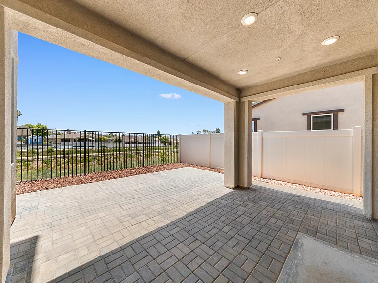 1623 Carol Lee Ln — Photo 39