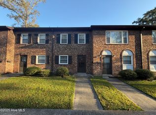 133 Stratton Pl, Wallace, NC 28466