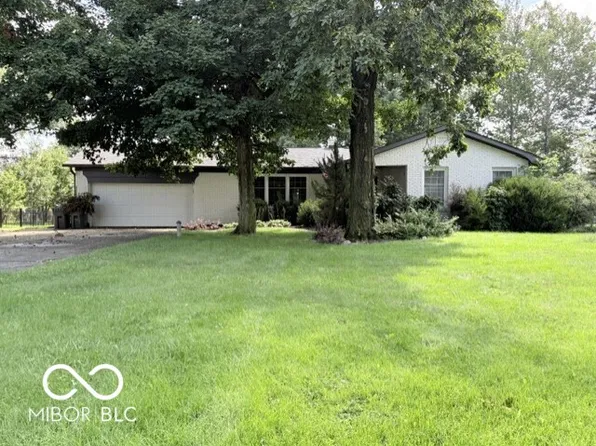1605 Bowman Dr, Greenfield, IN 46140