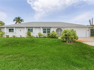 10780 6th St, Naples, FL 34108