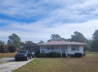 350 Doc Brown Rd, Raeford, NC 28376