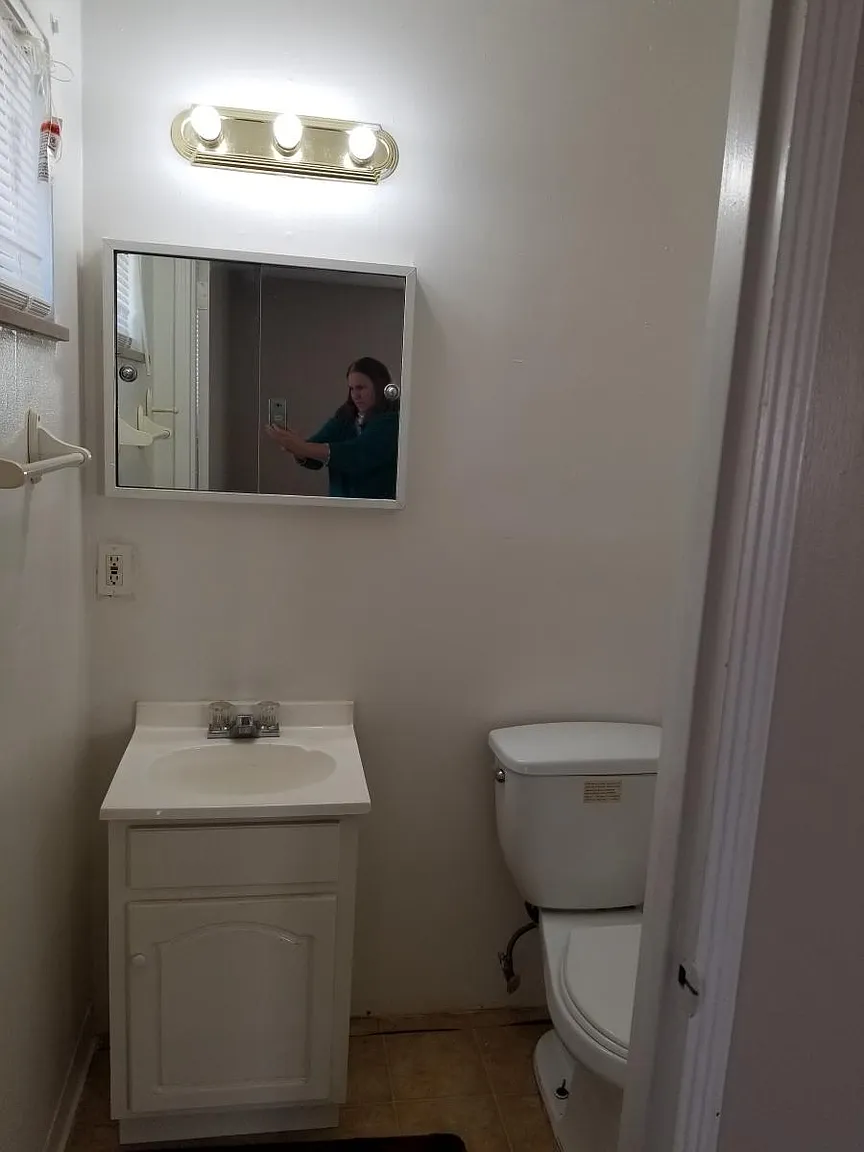 7005 Laupher Ln photo 1
