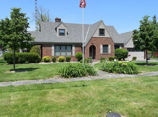 205 E 1st St, Rockford, OH 45882