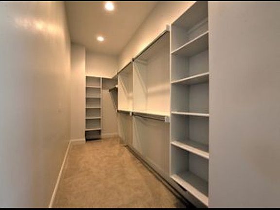 5th image of 6411 Memphis St