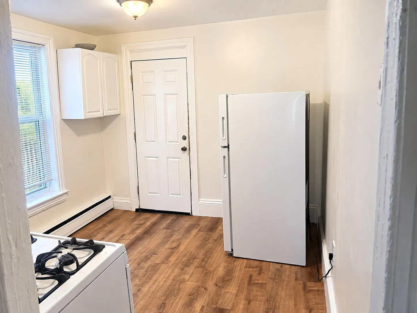 4 bed, 1842 sqft, $1,800 — Photo 3