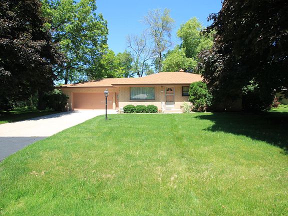 2nd image of 4502 W Woodale Ave