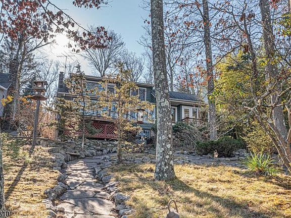 5th image of 45 Mickens Ln