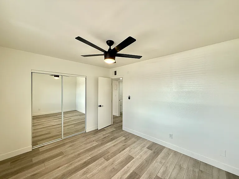 4119 N 11th Ave #6 — Photo 9
