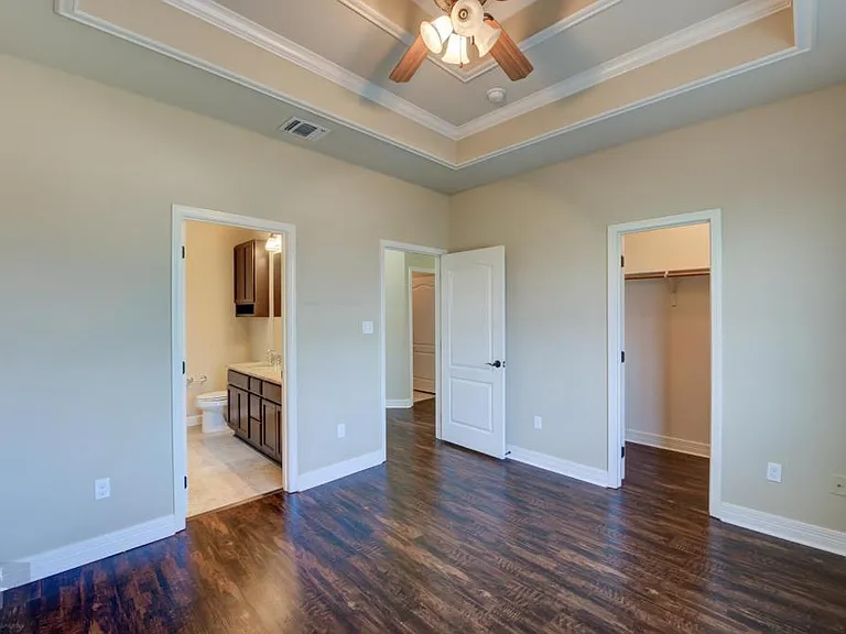 506 Linnhurst Dr — Photo 7