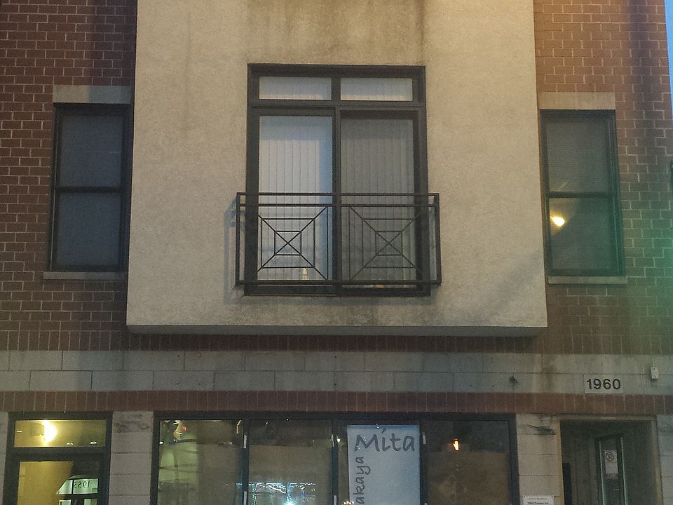 1st image of 1960 N Damen Ave #3