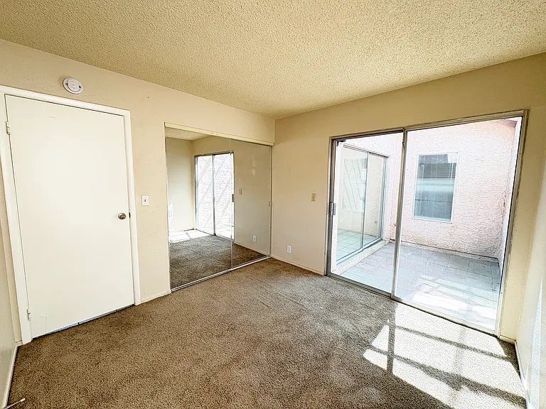 3901 Broadriver Dr — Photo 13