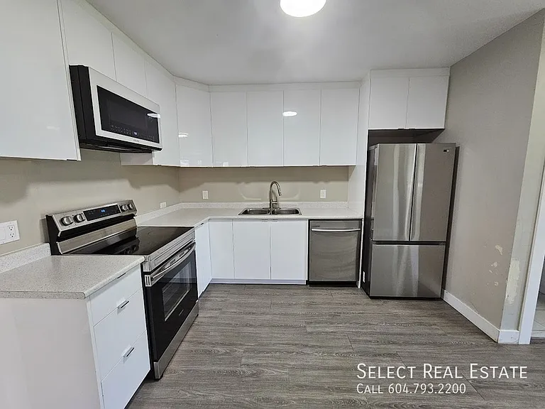 45735 Lewis Ave — Photo 11