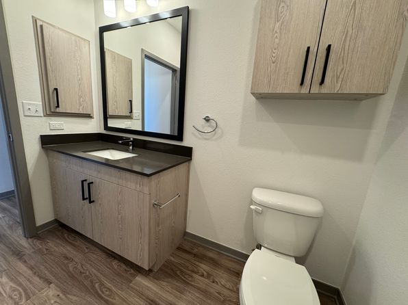 1351 Harness Rd #2-207, Monument, CO 80132