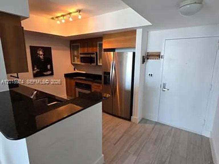 325 Biscayne Blvd #3719 — Photo 11