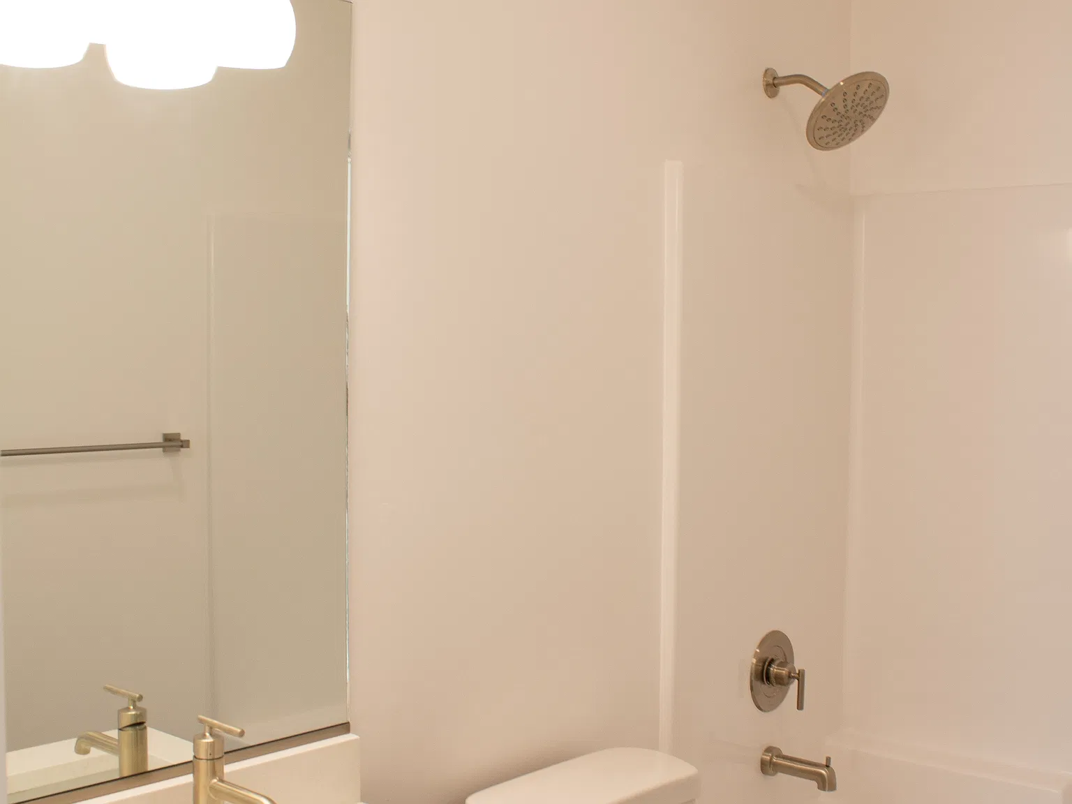 4586 Rustle Road - 1 — Photo 4