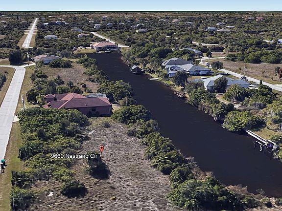 3rd image of 9660 Nastrand Cir