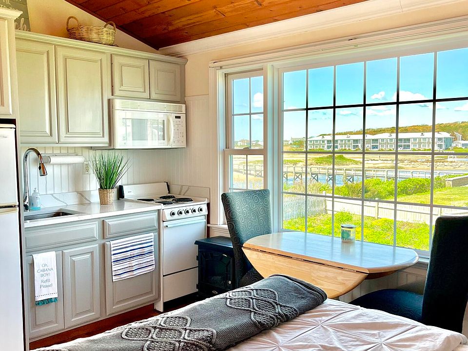 Beach Bank 9 Windemere Rd West Yarmouth MA Zillow