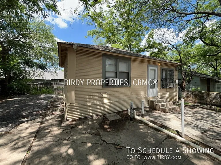 413 E Courtland Pl #4 — Photo 23