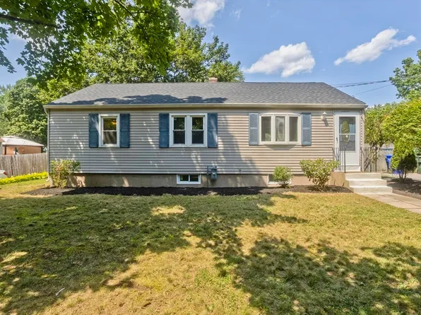 84 N Brook Rd, Springfield, MA 01119