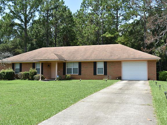 3rd image of 1223 Augusta Dr