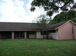 19300 SW 232nd St, Miami, FL 33170