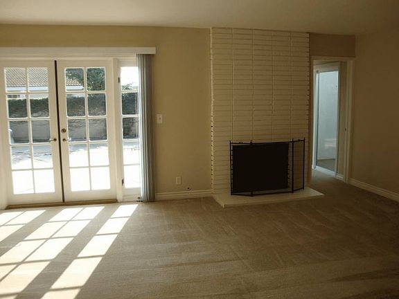2nd image of 5292 Park Ave