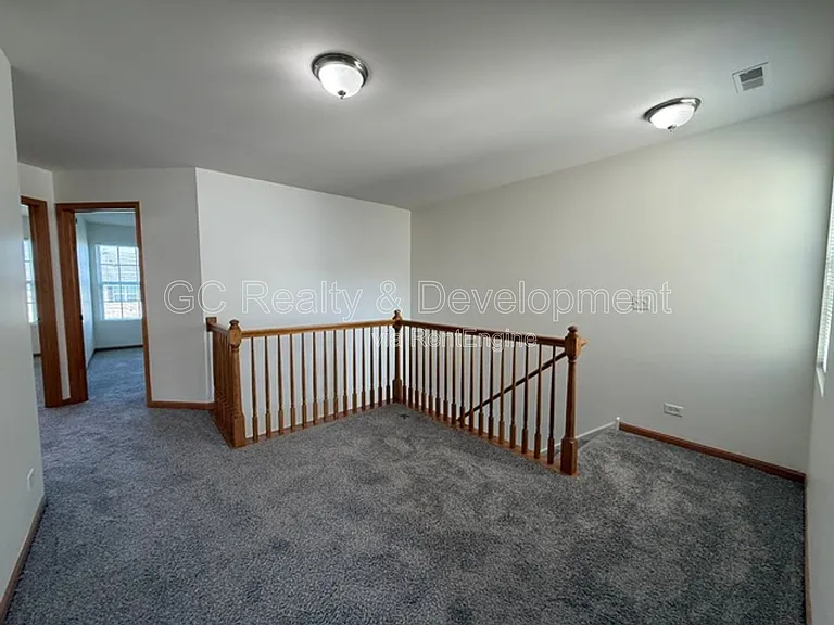 1026 Turin Dr — Photo 10