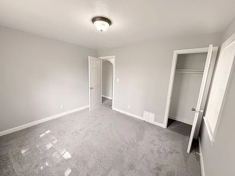 1207 N McCoy St — Photo 7