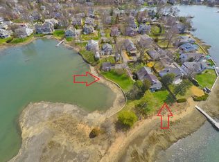 6 Eggleston Ln, Greenwich, CT 06870