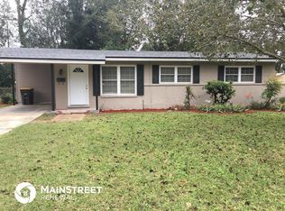2027 Beaux Dr, Jacksonville, FL 32210
