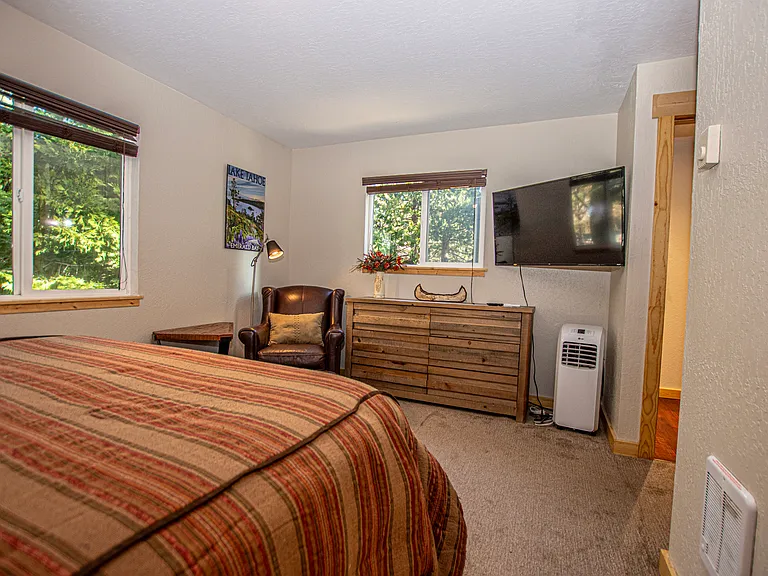 3115 N Lake Blvd #61 — Photo 20